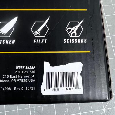 WORK SHARP Bench Stone Knife Sharpener, New in the box