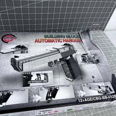 Building Block Automatic Hand Gun, New in the Box