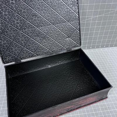 Tin Box 