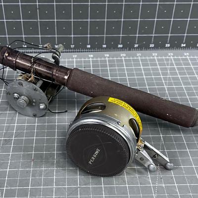 Couple of Old Fishing REELS