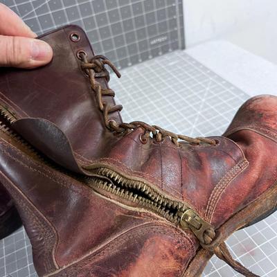 VINTAGE Leather Combat Boots or Engineer Boots Lace & Zip