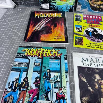 MARVEL Large Format Graphic Comics (9) 