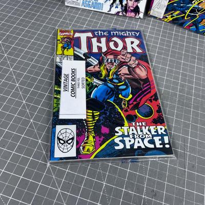 THOR The Comic (15) Groups of 3 Not opened. 