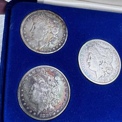 Collection of 5 Silver Dollars in Presentation CASE 