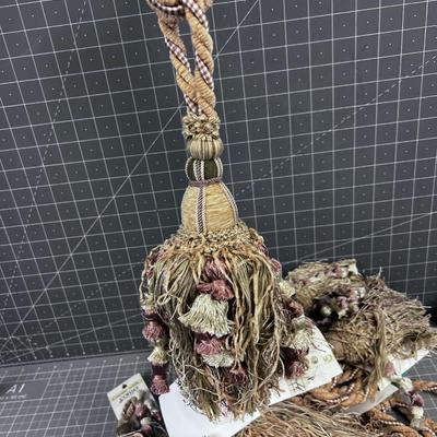 Tie Back Tassels 