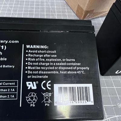 UNIVERSAL Batteries used