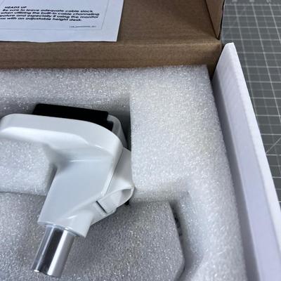 Swing Single Monitor Arm NEW 