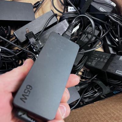 17 Lenovo Lap Top Power Supply / Chargers 