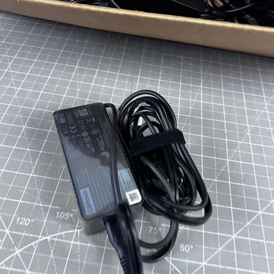 17 Lenovo Lap Top Power Supply / Chargers 