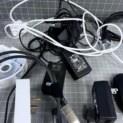 Cables, Power Supplies, Misc.; Mixed Lot