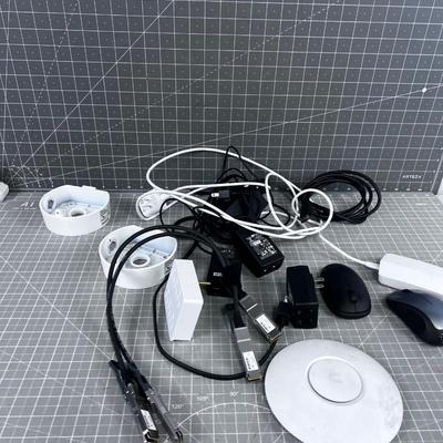 Cables, Power Supplies, Misc.; Mixed Lot