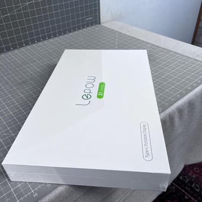 LEPOW Portable Display, Sealed