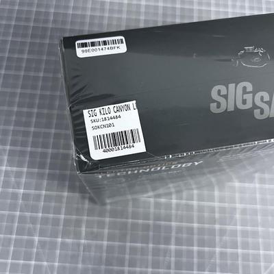SIG SAUER CANYON BINOCULARS NEW 