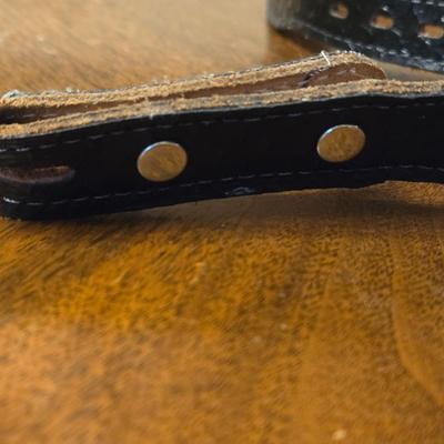Ladie's Black Leather & Silver Concho Belt