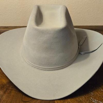 Resistol Diamond Horseshoe Cowboy Hat