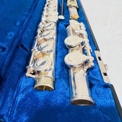 Gemeinhardt Flutes & 50 SERIES Lot Of 5 ~Read Details