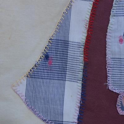 Hand Stitched Vintage Sunbonnet Sue Quilt Wall Hanging/Throw