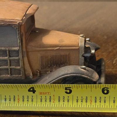 Resin Delivery Truck Deco