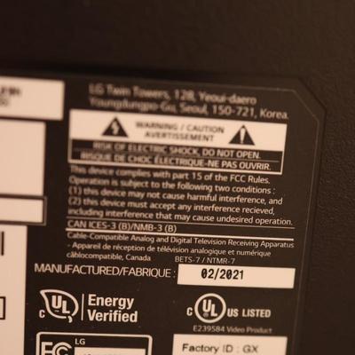 43" LG Flatscreen, 2021