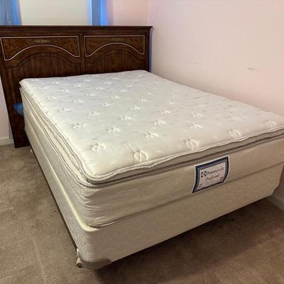 Sealy Posturepedic Mattress & Box Spring w/ Headboard