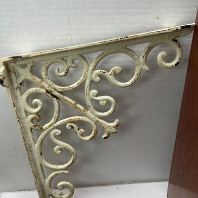 Corner 1950s scroll supports, metal trivet, Victorian enamel flower hooks