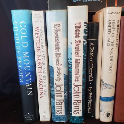 Books on North Carolina-From the Coast to the Mountains (HC-KD)