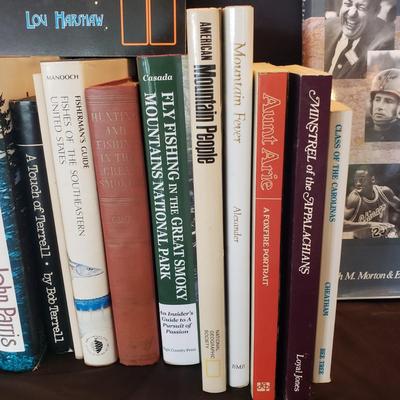 Books on North Carolina-From the Coast to the Mountains (HC-KD)