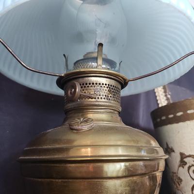 Vintage Vanity Set and More (MB-KD)