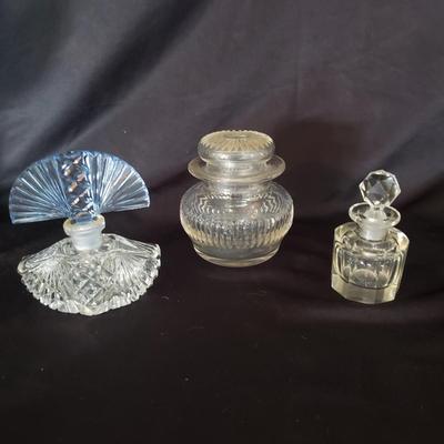 Vintage Vanity Set and More (MB-KD)
