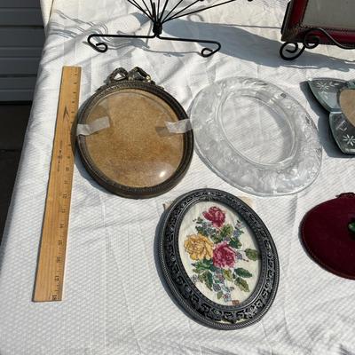 Assorted decor