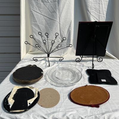 Assorted decor