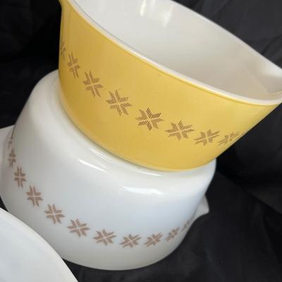 Pyrex Town & Country group