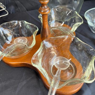 Georges Briard and other 60s serve ware