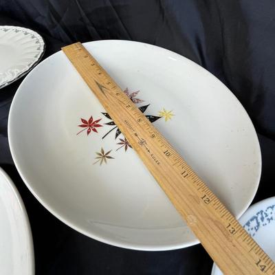 Assortment of vintage dinnerware
