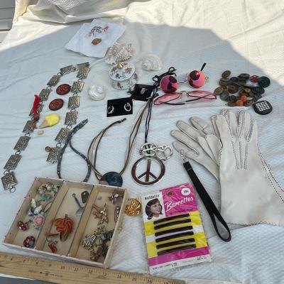 Large lot of costume jewelry