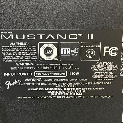 FENDER ~ Mustang II ~ Amplifier