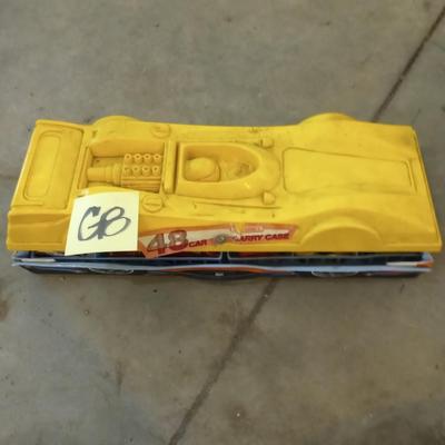 G8-Matchbox cars + case