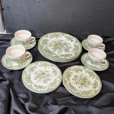 Wedgwood KENT china grouping