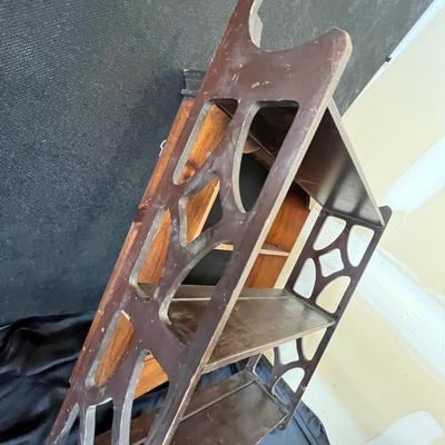 2 Vintage wall shelves