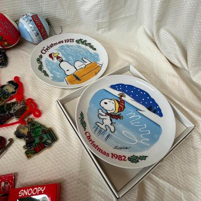 Snoopy Christmas items