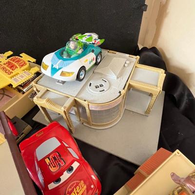 Disney's CARS play town set