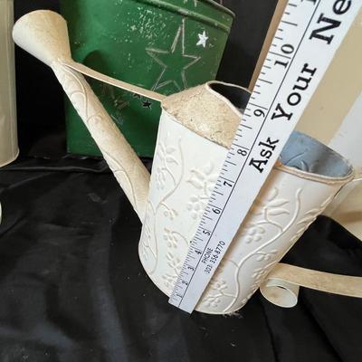Metal ware decor