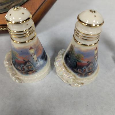 Lighthouse Decor
