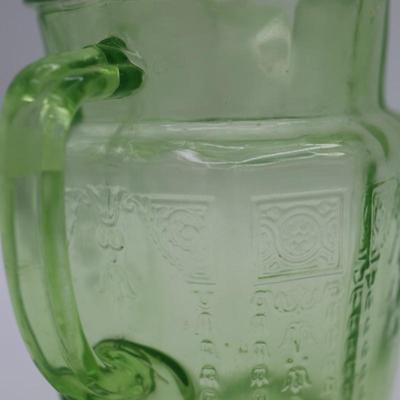 ANCHOR HOCKING Uranium Pitcher