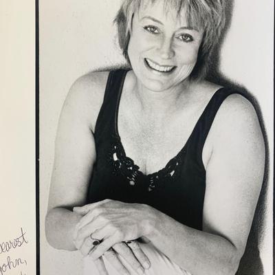 Diary of a Mad Housewife Carrie Snodgress signed photo