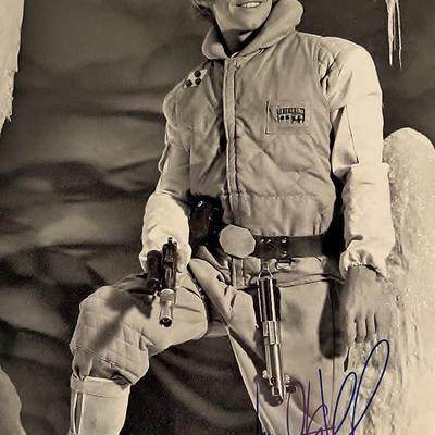 Star Wars Mark Hamill signed photo