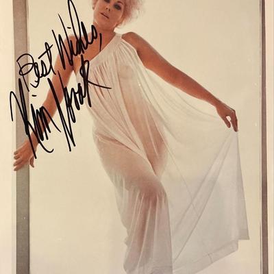 Kim Novak signed photo