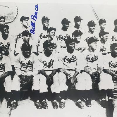 Newark Eagles Bill Peace Signed Photo