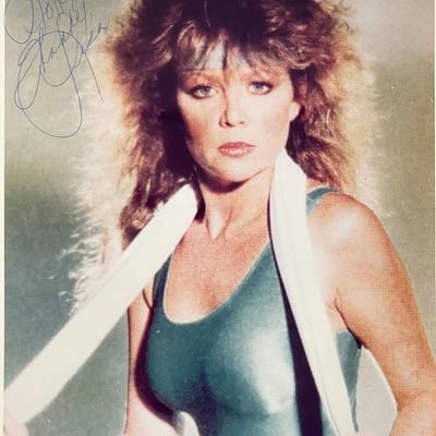 Lisa Hartman signed photo