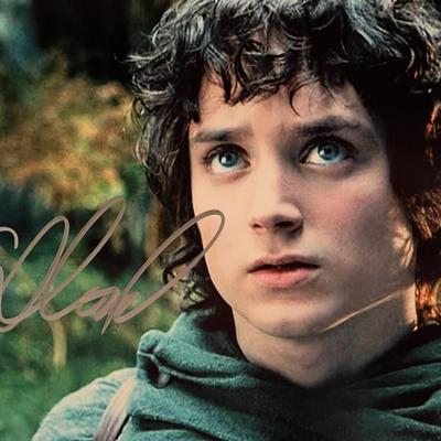 Lord of the Rings Elijah Wood signed photo